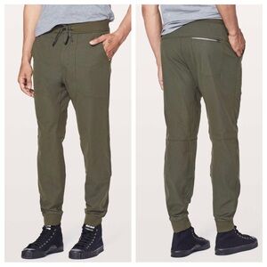 Lululemon ABC Jogger Pants 31” Warpstreme Bottoms Drawcord Zip Pockets Green